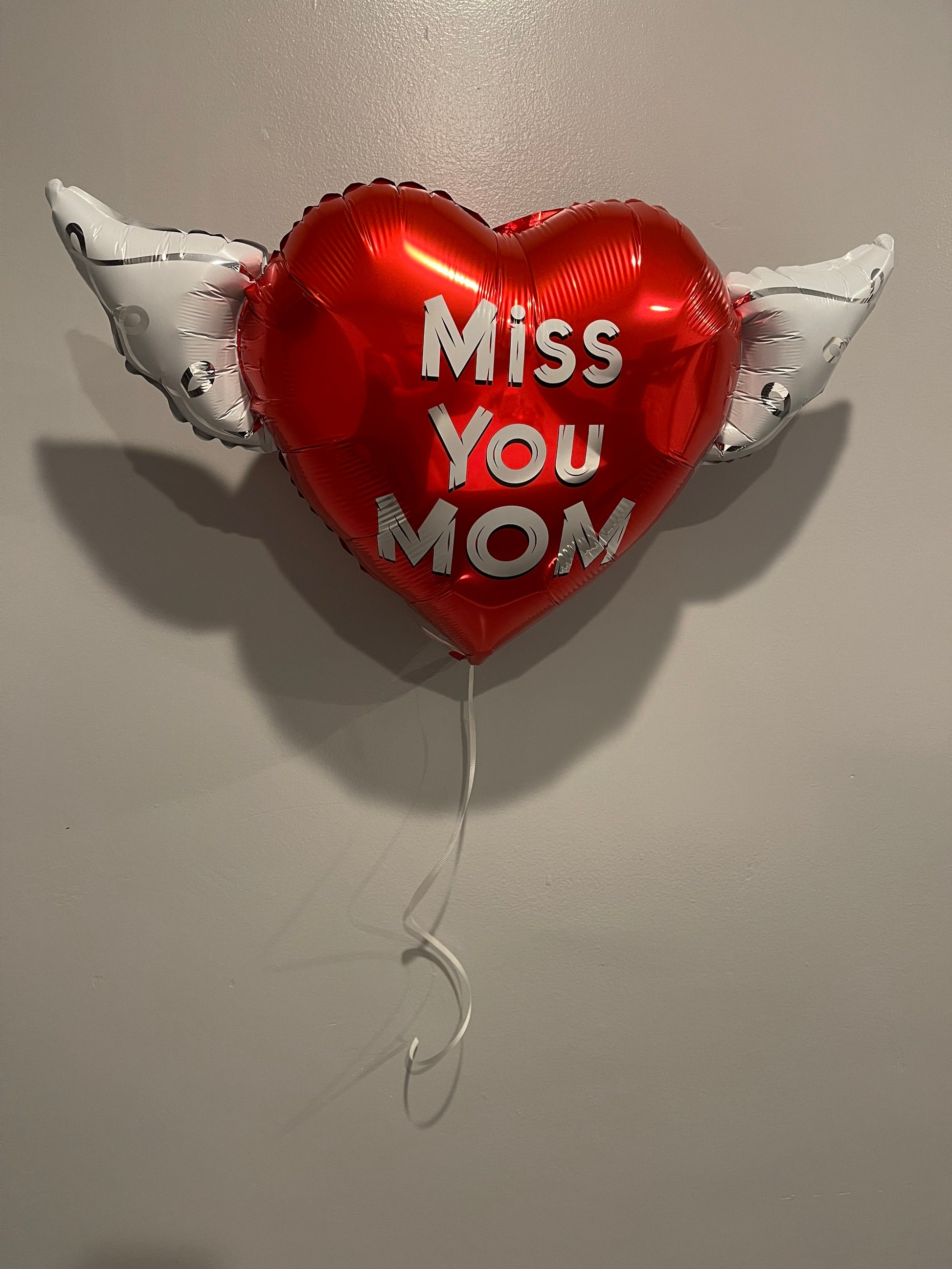 Miss You Mom Heavenly Balloons ™ Heart Shaped with angel wings (Red)